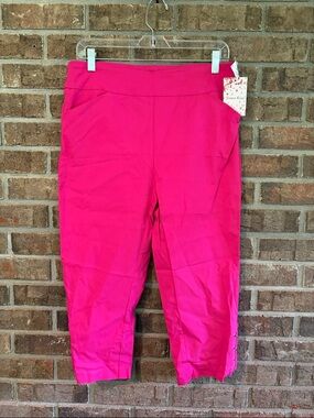 Women’s Hot Pink Capris